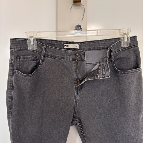 Max Womens Size 36 Stretch Skinny Dark Wash Denim Blue Jeans Actual 34x27 - Picture 5 of 11